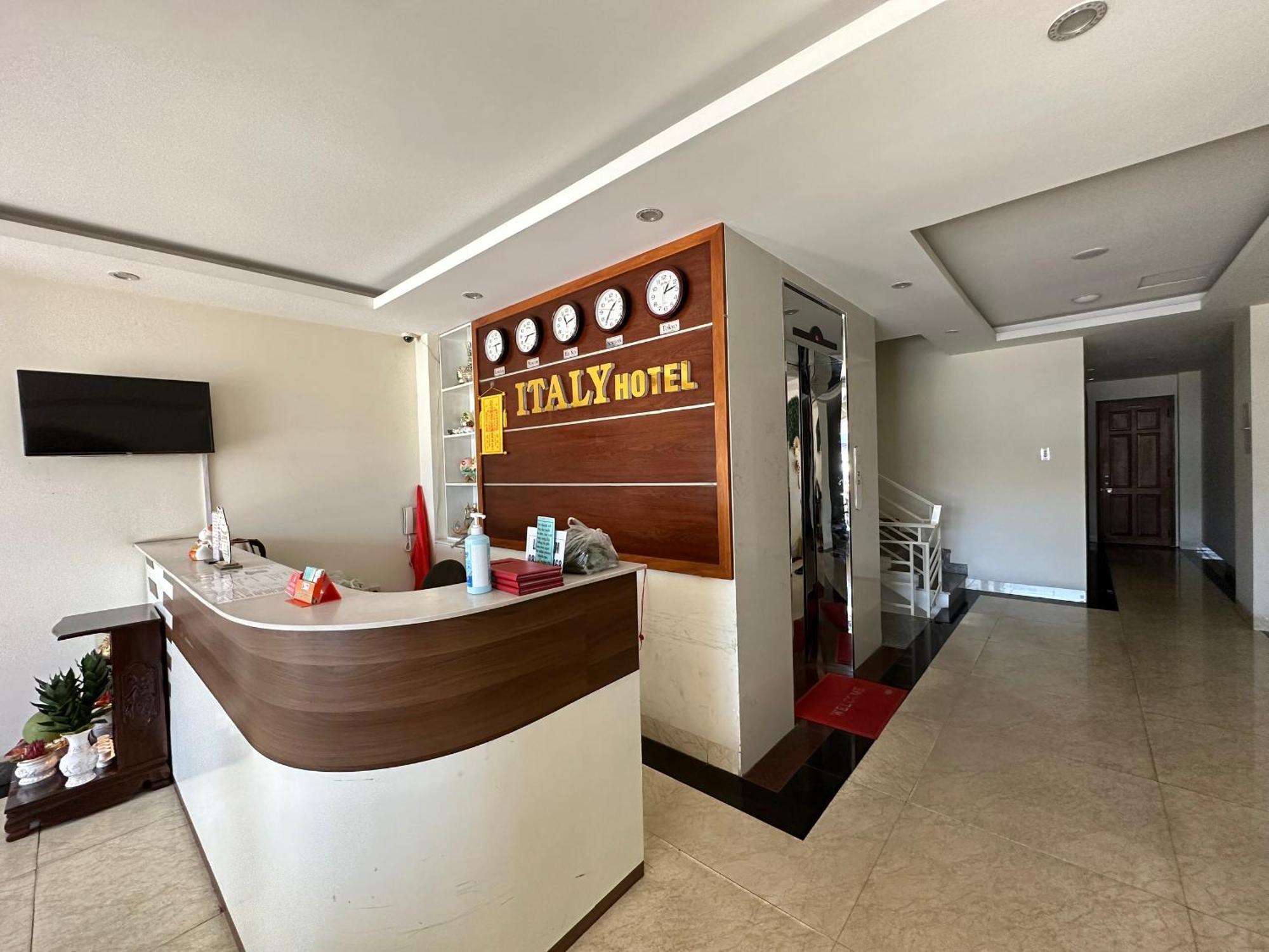 Italy Hotel Нячанг Екстер'єр фото